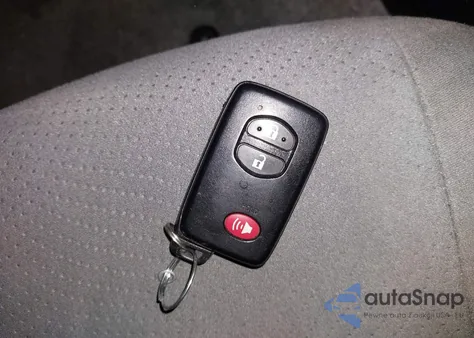 2015 Toyota Prius Three z USA, uszkodzony, nr VIN JTDKN3DU7F0452478